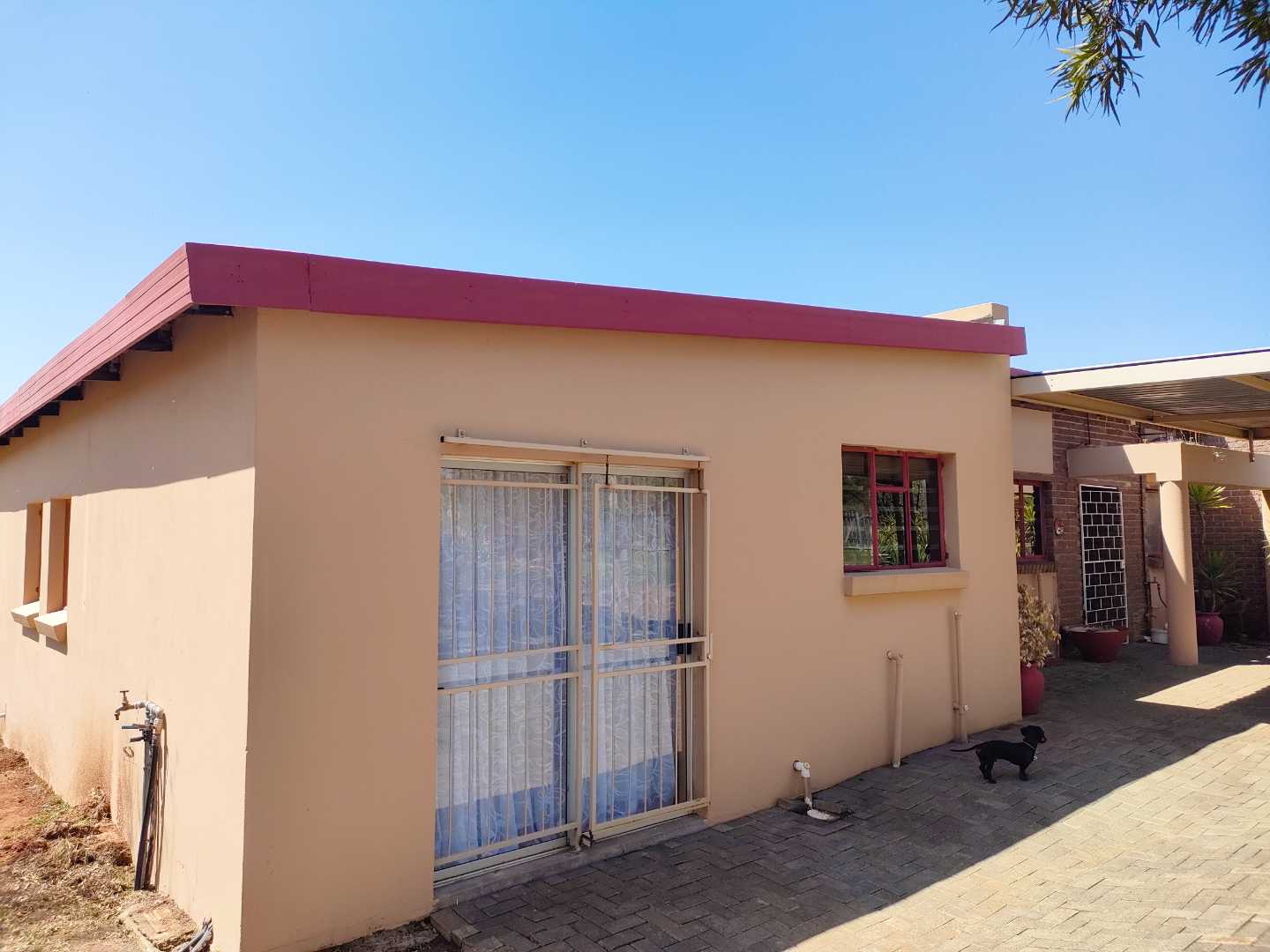 4 Bedroom Property for Sale in Langenhovenpark Free State